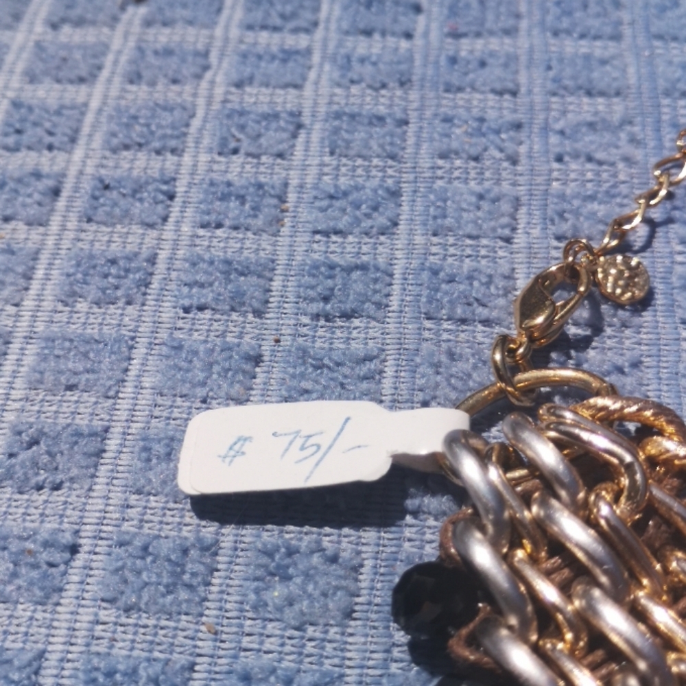 Necklace - Picture 2 of 2
